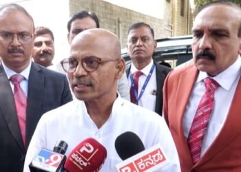 ಸರ್ಕಾರಿ ಆಸ್ಪತ್ರೆಗಳಿಗೂ ಬಂತು ಖಾಸಗಿ ವಿಮೆ ಯೋಜನೆ!