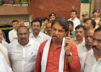 ಆಡಳಿತ ಪಕ್ಷದ ಶಾಸಕರ ಕ್ಷೇತ್ರಗಳಿಗೆ ಮಾತ್ರ ಭೇಟಿ ನೀಡಿದ ಬಿಜೆಪಿ ನಿಯೋಗ