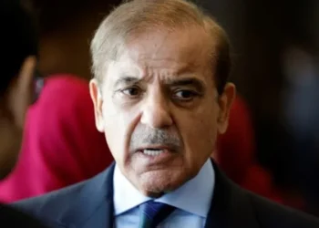 ಪಾಕ್ ಪ್ರಧಾನಿ ಷರೀಫ್ ಮನೆ ಬಳಿಯೇ ದಾಳಿ: ಪಾಕ್ ಪೈಲಟ್ ವಶಕ್ಕೆ