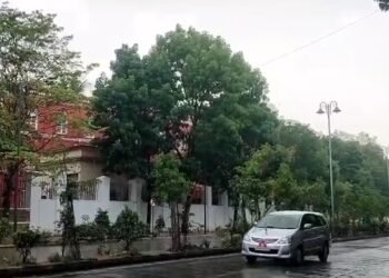 ಸಿಲಿಕಾನ್ ಸಿಟಿಯಲ್ಲಿ ಏಕಾಏಕಿ ಶುರುವಾದ ಮಳೆ