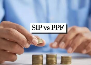 SIP vs PPF: ಎಸ್ಐಪಿ ವರ್ಸಸ್ ಪಿಪಿಎಫ್; ವರ್ಷಕ್ಕೆ 85 ಸಾವಿರ ರೂ. ಹೂಡಿಕೆ ಮಾಡಿದರೆ 15 ವರ್ಷಕ್ಕೆ ಎಷ್ಟಾಗುತ್ತದೆ?