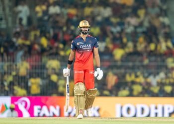 RCB : ದೇವದತ್ ಪಡಿಕ್ಕಲ್ ಆರ್ಸಿಬಿಯಿಂದ ಹೊರಕ್ಕೆ; ಮಯಾಂಕ್ ಅಗರ್ವಾಲ್ ಸೇರ್ಪಡೆ