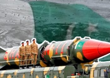 ಮೊದಲ ಪರಮಾಣು ಬಾಂಬ್ ಪಾಕ್ ಮಡಿಲು ಸೇರಿದ್ದು ಹೇಗೆ? ಬಿಕಾರಿ ಪಾಕ್ನ ಹತಾಶೆ, ಭಯ, ಶತ್ರುತ್ವದ ಕಥೆ