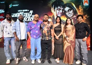 “ನಾಯಿ ಇದೆ ಎಚ್ಚರಿಕೆ; ಇದು ನಾಯಿಯ ಬೋರ್ಡ್ ಅಲ್ಲ, ಶೀರ್ಷಿಕೆ! .