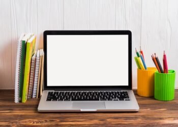 ಮೊಬೈಲ್​ ಸೇರಿದಂತೆ ನಿಮ್ಮಲ್ಲಿರುವ ಎಲ್ಲ ಡಿವೈಸ್​​ಗಳಲ್ಲಿ ಸುಗಮ ಕೆಲಸಕ್ಕಾಗಿ 5 ಅಗತ್ಯ ಕ್ಲೌಡ್ ಉಪಕರಣಗಳು ಇದ್ದರೆ ಉತ್ತಮ