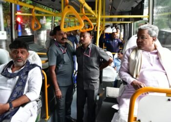 ಮಳೆಯಿಂದ ಹಾನಿಗೀಡಾದ ಪ್ರದೇಶಗಳಿಗೆ ಸಿಎಂ ಭೇಟಿ