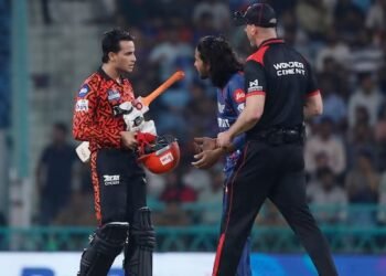 IPL 2025: ಎಸ್ಜಿ vs ಎಸ್ಆರ್ಎಚ್ ಪಂದ್ಯದ ವೇಳೆ ಅಭಿಷೇಕ್ ಶರ್ಮಾ ಮತ್ತು ದಿಗ್ವೇಶ್ ರಾಠಿ ನಡುವೆ ಜಗಳ; ಏನಾಯಿತು ಅವರಿಗೆ?
