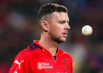 Josh Hazelwood : ಆರ್ಸಿಬಿಗೆ ಖುಷಿಯ ಸುದ್ದಿ; ವೇಗದ ಬೌಲರ್ ತಂಡಕ್ಕೆ ವಾಪಸ್