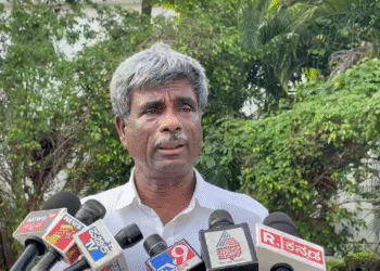 ಸಚಿವೆ ಲಕ್ಷ್ಮೀ ಹೆಬ್ಬಾಳ್ಕರ್ ಗೆ ಟಾಂಗ್