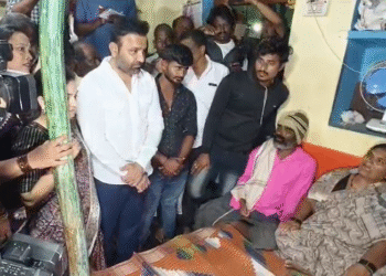 ಅವಳಿ ಮಕ್ಕಳ ದುರ್ಮರಣ: ಸಂತೋಷ್ ಲಾಡ್ ಸಾಂತ್ವನ