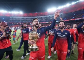 ಆರ್‌ಸಿಬಿ ಚಾಂಪಿಯನ್: ಇಂದು ಬೆಂಗಳೂರಿನಲ್ಲಿ ಭವ್ಯ ವಿಜಯೋತ್ಸವ ಪರೇಡ್ ಭರವಸೆ ನೀಡಿದ ವಿರಾಟ್ ಕೊಹ್ಲಿ!