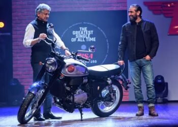 ಕ್ಲಾಸಿಕ್ ಲೆಜೆಂಡ್ಸ್ನ ಮಹತ್ವಾಕಾಂಕ್ಷೆಯ ಯೋಜನೆ: 4 ಹೊಸ ಮಾದರಿಗಳು, 7 ಹೊಸ ಮಾರುಕಟ್ಟೆಗಳು!