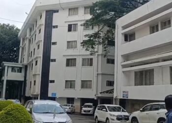 ಬೆಳ್ಳಂಬೆಳಗ್ಗೆ ಕಾಂಗ್ರೆಸ್ ನಾಯಕರಿಗೆ ಇಡಿ ಶಾಕ್