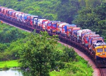 ಮುಂಬೈ-ಗೋವಾ ನಡುವೆ ಕಾರು ಸಾಗಾಟಕ್ಕೆ ಕೊಂಕಣ ರೈಲ್ವೆಯಿಂದ ರೋ-ರೋ ಸೇವೆ