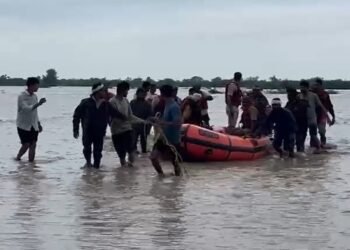 ವ್ಯಾಪಕ ಮಳೆಗೆ ತುಂಬಿ ಹರಿಯುತ್ತಿರುವ ಬೆಣ್ಣೆ ಹಳ್ಳ
