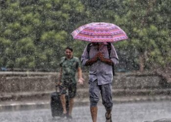 ಭಾರೀ ಮಳೆ; ಹಲವೆಡೆ ಶಾಲಾ- ಕಾಲೇಜುಗಳಿಗೆ ರಜೆ