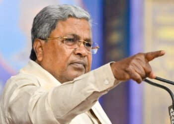 ಗುಜರಾತ್ ಮಾಜಿ ಸಿಎಂಗೆ ಅಪಮಾನವೆಸಗಿದ್ರಾ ಮುಖ್ಯಮಂತ್ರಿ ಸಿದ್ದರಾಮಯ್ಯ?