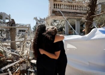 ಇರಾನ್‌ನಿಂದ ಭಾರತೀಯರ ರಕ್ಷಣೆಗೆ ಸರ್ಕಾರ ಸಿದ್ಧತೆ: ಭೂಮಾರ್ಗದ ಮೂಲಕ ಸ್ಥಳಾಂತರಕ್ಕೆ ಅವಕಾಶ,ಕಲ್ಪಿಸಿದ ಇರಾನ್