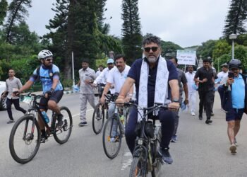 ಪರಿಸರ ನಡಿಗೆ ಕಾರ್ಯಕ್ರಮಕ್ಕೆ ಡಿಕೆಶಿ ಚಾಲನೆ