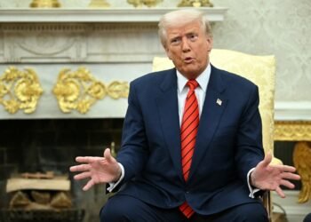 ಭಾರತದ ವಿಚಾರದಲ್ಲಿ ಮೂಗು ತೂರಿಸ್ತಿದೆಯಾ ಅಮೆರಿಕ? ಆಪರೇಷನ್ ಸಿಂಧೂರ ಹೆಸರು ಹೇಳ್ತಿರೋದ್ಯಾಕೆ ಟ್ರಂಪ್?