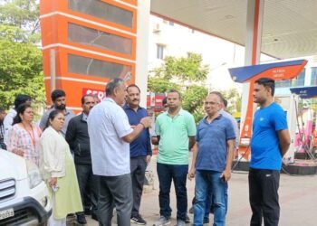 ಮೇಲ್ಸೇತುವೆ ಕಾಮಗಾರಿ ಪೂರ್ಣಗೊಳಿಸಿ ಸೂಚನೆ