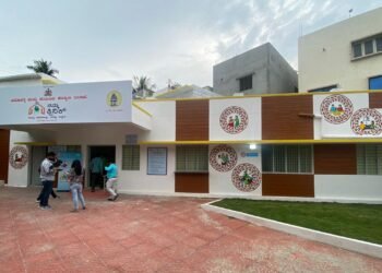 ಅನಾಥವಾಗುತ್ತಿವೆ ನಮ್ಮ ಕ್ಲಿನಿಕ್!