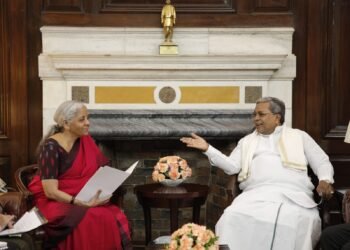 ಕೈ ಕಟ್, ಬಾಯ್ ಮುಚ್ಚ್; ಏನೇನೋ ಮಾತಾಡುವ ಹಾಗಿಲ್ಲ!
