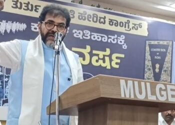 ಸಂವಿಧಾನ ತಿರಸ್ಕರಿಸುತ್ತಿರುವುದು ಕಾಂಗ್ರೆಸ್ ಮಾತ್ರ