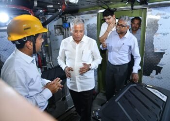 ಚೆನ್ನೈನಲ್ಲಿರುವ ಇಂಟ್ರೆಗಲ್ ಕೋಚ್ ಫ್ಯಾಕ್ಟರಿ ಭೇಟಿ ಮಾಡಿದ ಸೋಮಣ್ಣ