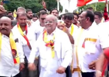 ಟಪ್ಪಾಂಗುಚ್ಚಿ ಸ್ಟೆಪ್ ಹಾಕಿದ ಜಿ ಟಿ ದೇವೇಗೌಡ