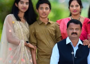 ಒಂದೇ ಕುಟುಂಬದ ನಾಲ್ವರು ಬಲಿ: ಸಾಗರೋಪಾದಿಯಲ್ಲಿ ಹರಿದು ಬರುತ್ತಿರುವ ಜನ