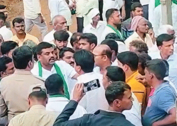 ನೀರಿಗಾಗಿ ಅನ್ನದಾತರ ಮಧ್ಯೆ ಫೈಟ್; ಕಾಮಗಾರಿಗೆ ವ್ಯಕ್ತವಾದ ಪರ, ವಿರೋಧ