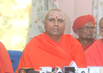 ಜಾತಿಯಲ್ಲಿನ ಅಜ್ಞಾನ ಹೊಗಲಾಡಿಸಿ ಜ್ಞಾನದ ಜ್ಯೋತಿ ಬೆಳಗಲಿ : ರೆಡ್ಡಿಪೀಠದ ಸ್ವಾಮೀಜಿ