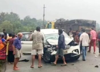 ಲಾರಿ, ಕಾರಿನ ಮಧ್ಯೆ ಅಪಘಾತ