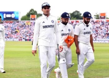 ಭಾರತ vs ಇಂಗ್ಲೆಂಡ್: ಕೆಳ ಕ್ರಮಾಂಕದ ವೈಫಲ್ಯಕ್ಕೆ ಗಿಲ್ ಆತಂಕ, ಅಗ್ರ ಕ್ರಮಾಂಕಕ್ಕೆ ಹೆಚ್ಚುವರಿ ಜವಾಬ್ದಾರಿ ಒತ್ತಾಯ!