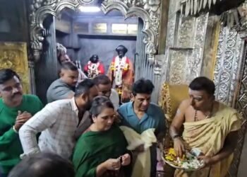 ಚಾಮುಂಡಿ ಬೆಟ್ಟಕ್ಕೆ ಹ್ಯಾಟ್ರಿಕ್ ಹೀರೋ ಭೇಟಿ