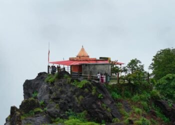 ಹೊಸಂಗಡಿಯಲ್ಲಿ ಐತಿಹಾಸಿಕ ಮಹಾ ಗಣಪತಿ