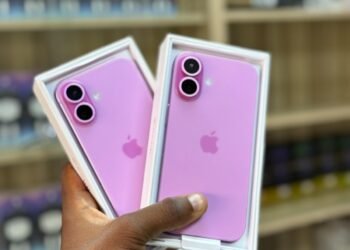 ಐಫೋನ್ 16 ಬೆಲೆ 13,000 ರೂ. ಇಳಿಕೆ: ಈಗಲೇ ಖರೀದಿಸಬೇಕೇ ಅಥವಾ ಐಫೋನ್ 17ಕ್ಕೆ ಕಾಯಬೇಕೇ? ಸಂಪೂರ್ಣ ವಿಶ್ಲೇಷಣೆ!