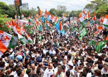 ಬಿಹಾರದಲ್ಲಿ ಮತದಾರರ ಪಟ್ಟಿ ಪರಿಷ್ಕರಣೆ, ಹೊಸ ಕಾರ್ಮಿಕ ಸಂಹಿತೆ ವಿರುದ್ಧ ಬೃಹತ್ ಪ್ರತಿಭಟನೆ: ರಾಹುಲ್ ಗಾಂಧಿ, ತೇಜಸ್ವಿ ಯಾದವ್ ಭಾಗಿ