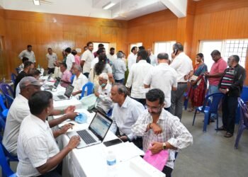 ಇ-ಖಾತಾ ಮೇಳದ ಸದುಪಯೋಗಪಡಿಸಿಕೊಳ್ಳಲು ನಾಗರಿಕರಲ್ಲಿ ಅರಿವು ಮೂಡಿಸಿ : ಮಹೇಶ್ವರ್ ರಾವ್