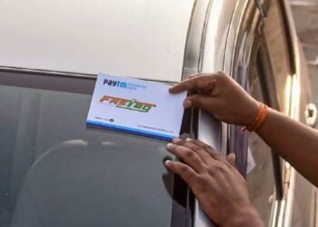 ವಾಹನ ಸವಾರರೇ ಗಮನಿಸಿ, ಫಾಸ್ಟ್ಯಾಗ್ ಅಂಟಿಸದಿದ್ದರೆ ಕಪ್ಪುಪಟ್ಟಿಗೆ ಸೇರ್ಪಡೆ ಖಚಿತ