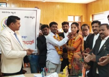 ವಿಚ್ಛೇದನಕ್ಕೆ ಅರ್ಜಿ ಹಾಕಿ ಒಂದಾದ ಜೋಡಿಗಳು