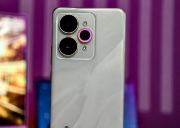 ರಿಯಲ್‌ಮಿ 15 ಪ್ರೊ ಭಾರತದಲ್ಲಿ ಜುಲೈ 24ಕ್ಕೆ ಬಿಡುಗಡೆ: ಕ್ಯಾಮೆರಾ, ಡಿಸ್‌ಪ್ಲೇ, ಬ್ಯಾಟರಿ ಸೇರಿ ಪ್ರಮುಖ ಫೀಚರ್‌ಗಳು ಬಹಿರಂಗ!