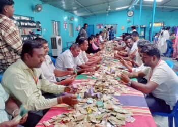 ಚಿಕ್ಕ ತಿರುಪತಿ ದೇಗುಲದ ಹುಂಡಿ ಎಣಿಕೆ ಮುಕ್ತಾಯ | ಭಕ್ತರ ಮನವಿ ಪತ್ರವೂ ಲಭ್ಯ