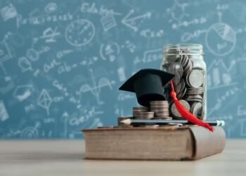 ವಿದ್ಯಾರ್ಥಿಗಳಿಗೆ ಕೇಂದ್ರ ಸರ್ಕಾರದಿಂದ 3.72 ಲಕ್ಷ ರೂ.ವರೆಗೆ ಸ್ಕಾಲರ್ ಶಿಪ್: ಹೀಗೆ ಅರ್ಜಿ ಸಲ್ಲಿಸಿ