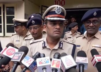 ಕಳ್ಳರ‌ ಮೇಲೆ ಪೊಲೀಸ್ ಗುಂಡಿನ ದಾಳಿ ಪ್ರಕರಣ : ಸಿಬ್ಬಂದಿ ಆರೋಗ್ಯ ವಿಚಾರಿಸಿದ ಕಮಿಷನರ್‌