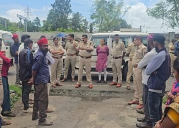 ಡ್ರಗ್ಸ್‌ ಜಾಲ : ಎಚ್ಚೆತ್ತ ಮೈಸೂರು ಪೊಲೀಸರು | ತಡರಾತ್ರಿಯಿಂದಲೇ ತಪಾಸಣೆ