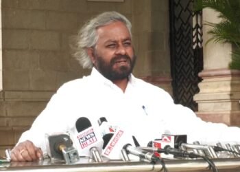 ಕೈʼ ಶಾಸಕರೊಂದಿಗೆ ಸಿಎಂ ಸಭೆಗೆ ಬಿಜೆಪಿ ಆಕ್ಷೇಪ : ಸಚಿವ ಈಶ್ವರ್ ಖಂಡ್ರೆ ತಿರುಗೇಟು