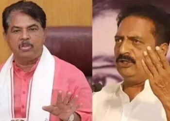 ಧರ್ಮಸ್ಥಳ ಪ್ರಕರಣ | ನೀವು ಜನ ಪ್ರತಿನಿಧಿಗಳಾ / ಇನ್ಯಾರದ್ದೋ ದಲ್ಲಾಳಿಗಳಾ ? : ಅಶೋಕ್ ಗೆ ಪ್ರಕಾಶ್ ರಾಜ್ ಪ್ರಶ್ನೆ