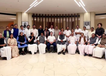 ಸಿಎಂ ಕುರ್ಚಿ ಕಾದಾಟಕ್ಕೆ ಹೈಕಮಾಂಡ್ ತೆರೆ